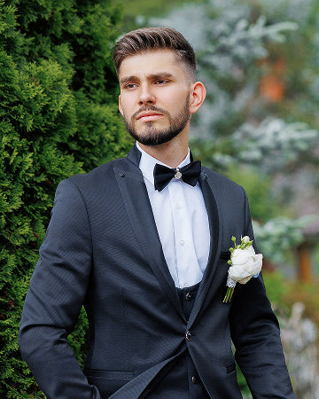 How to Dress for Your Wedding: 6 Essential Rules for Grooms