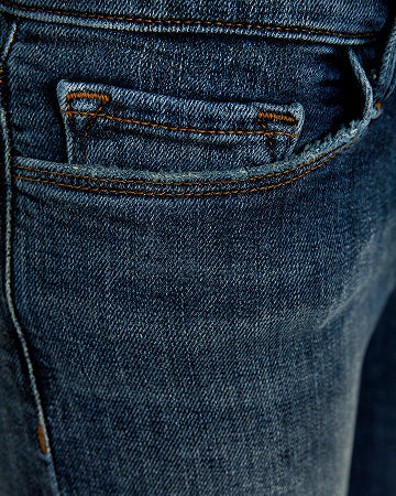 Are Jeans Business Casual? Here's What You Need to Know